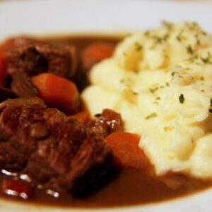 Boeuf bourguignon et purée maison
