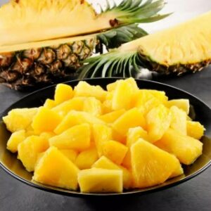 Ananas frais en morceaux