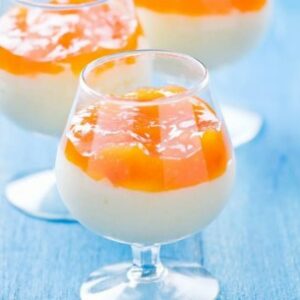 Fromage blanc et compote de pêches